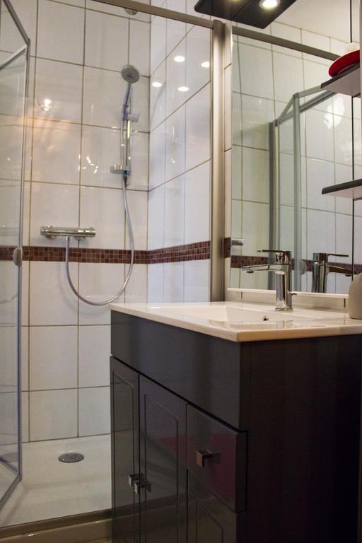 Bed and Breakfast Aux Ronzieres Pouilly-sous-Charlieu Exterior foto